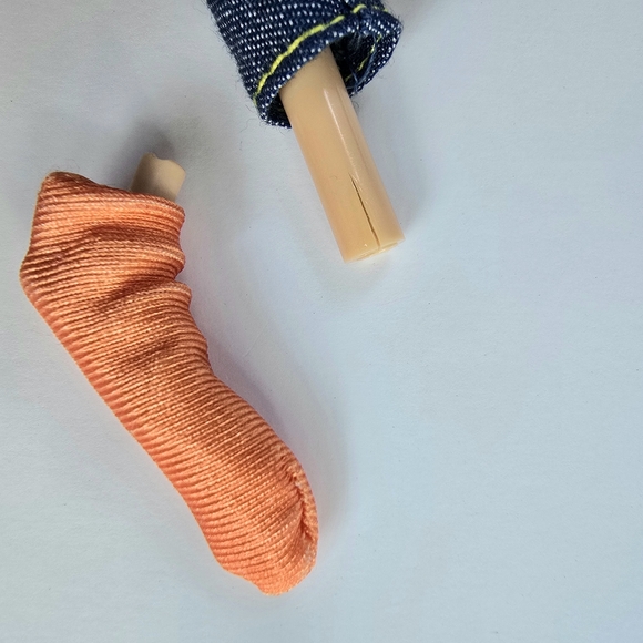 Coraline and Harry Potter Dolls - Picture 4 of 7